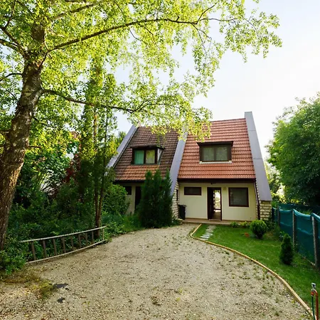 Holiday Sunset By Interhome Balatonakarattya